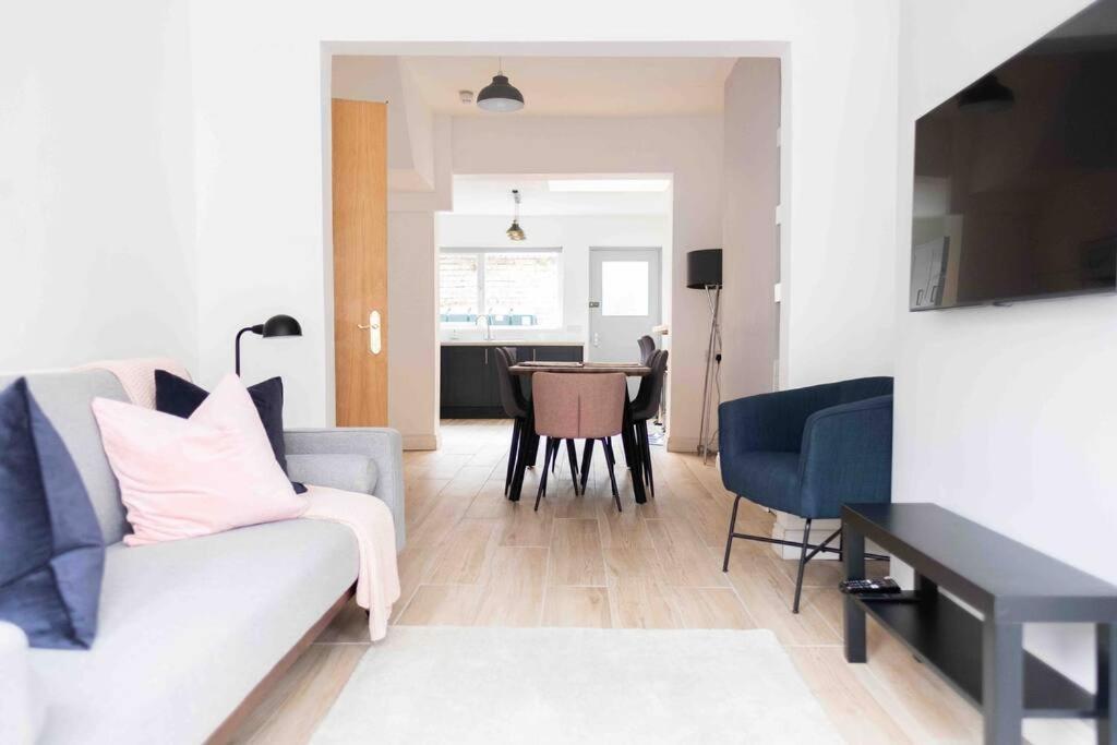 Charming 3 Bedroom Belfast Townhouse المظهر الخارجي الصورة