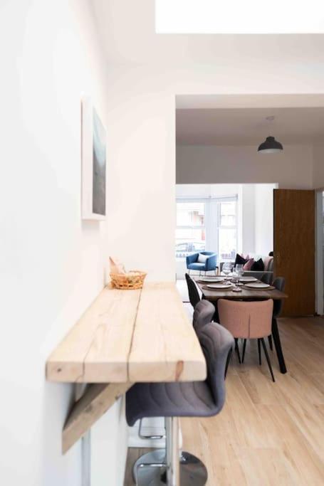 Charming 3 Bedroom Belfast Townhouse المظهر الخارجي الصورة