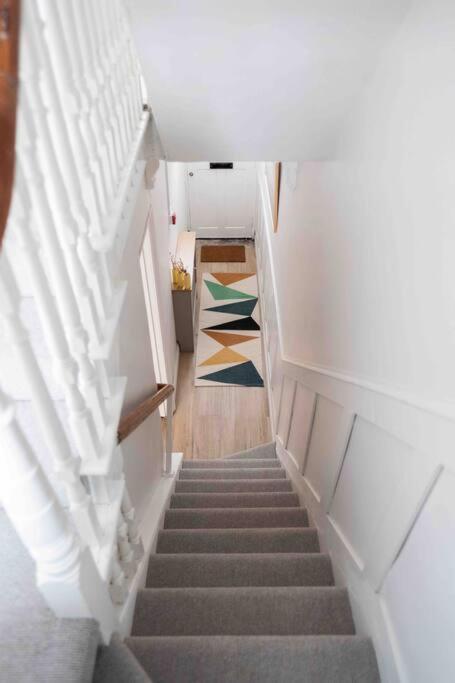 Charming 3 Bedroom Belfast Townhouse المظهر الخارجي الصورة